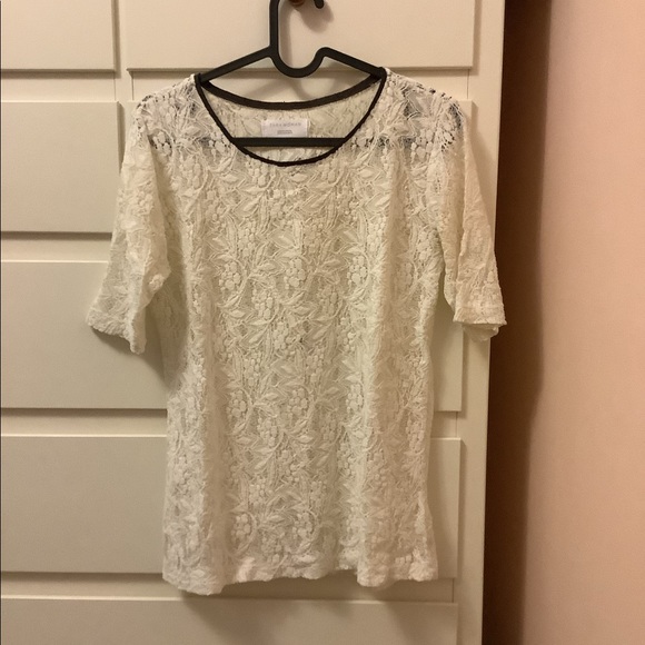 White Lace Top - Picture 1 of 3